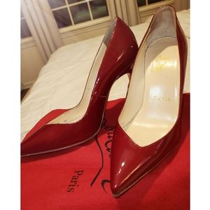 Christian Louboutin classic pumps